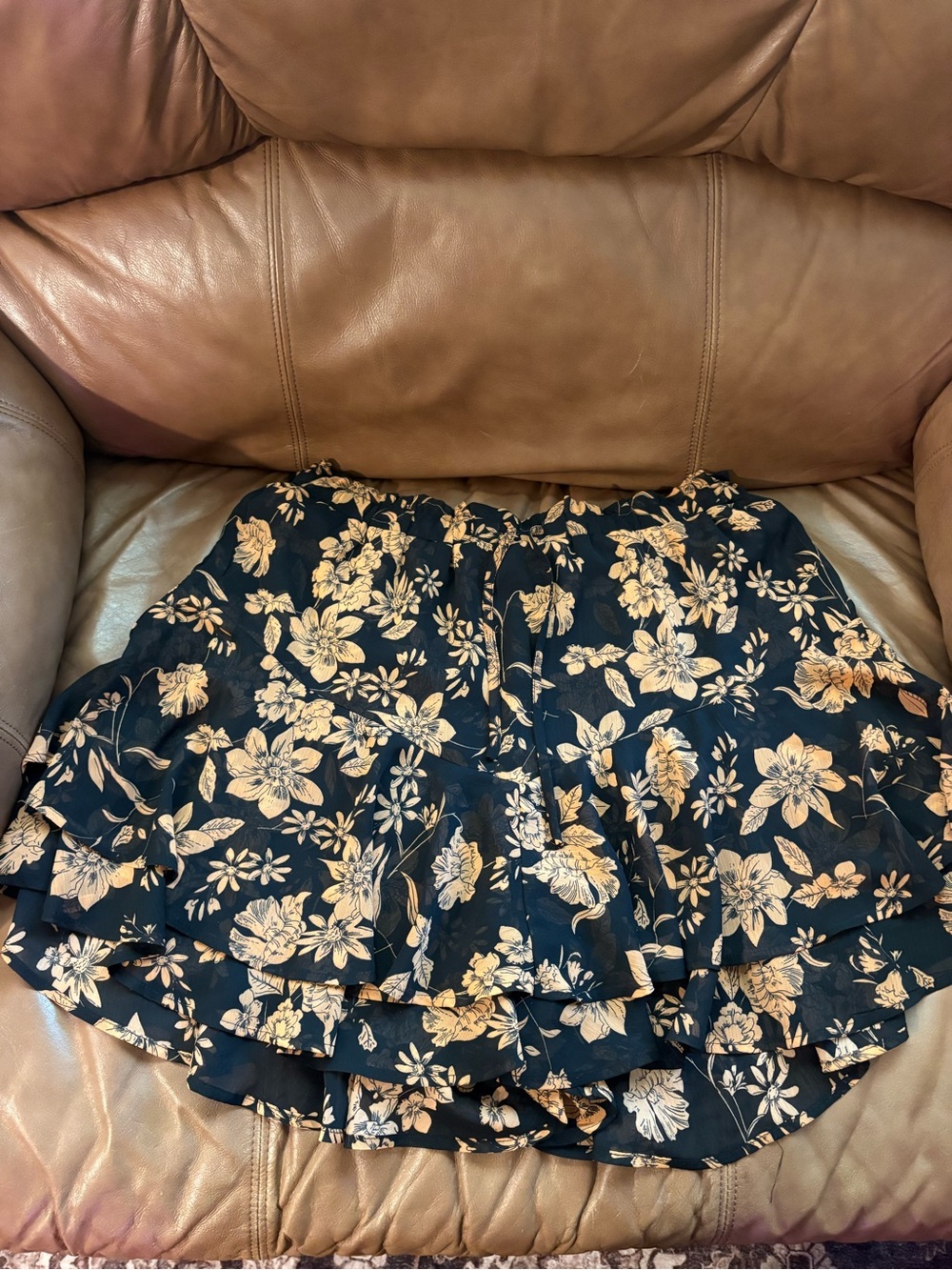 Women's Floral Ruffle Mini Skort - Black with orangeFloral - Picture 1 of 6